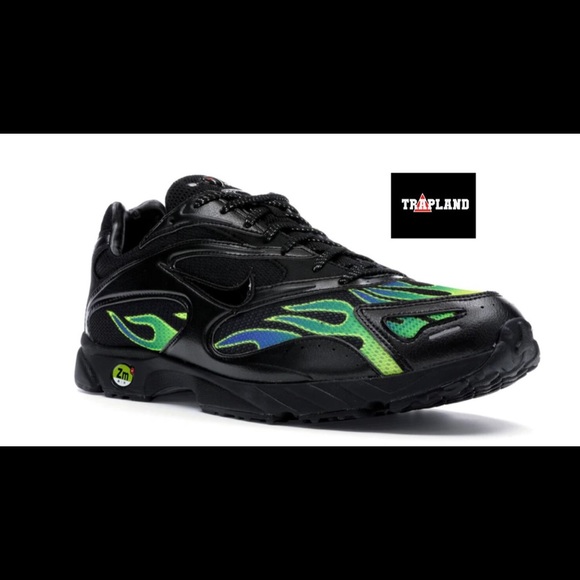 nike zoom streak spectrum plus supreme black
